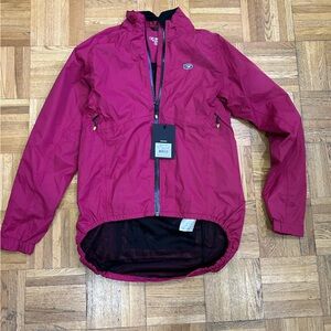 BNWT Sugoi bike jacket size XS